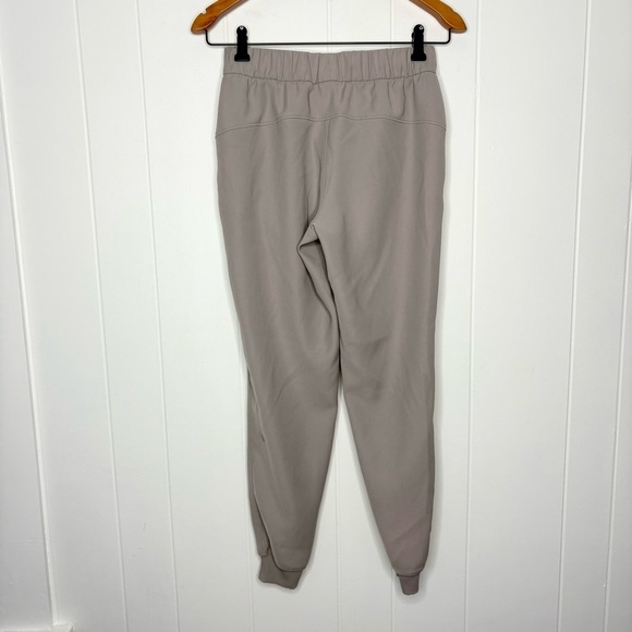 Lululemon On the Fly Jogger Woven Chrome Gray Athletic Pants Running Women’s 4 - Picture 3 of 10